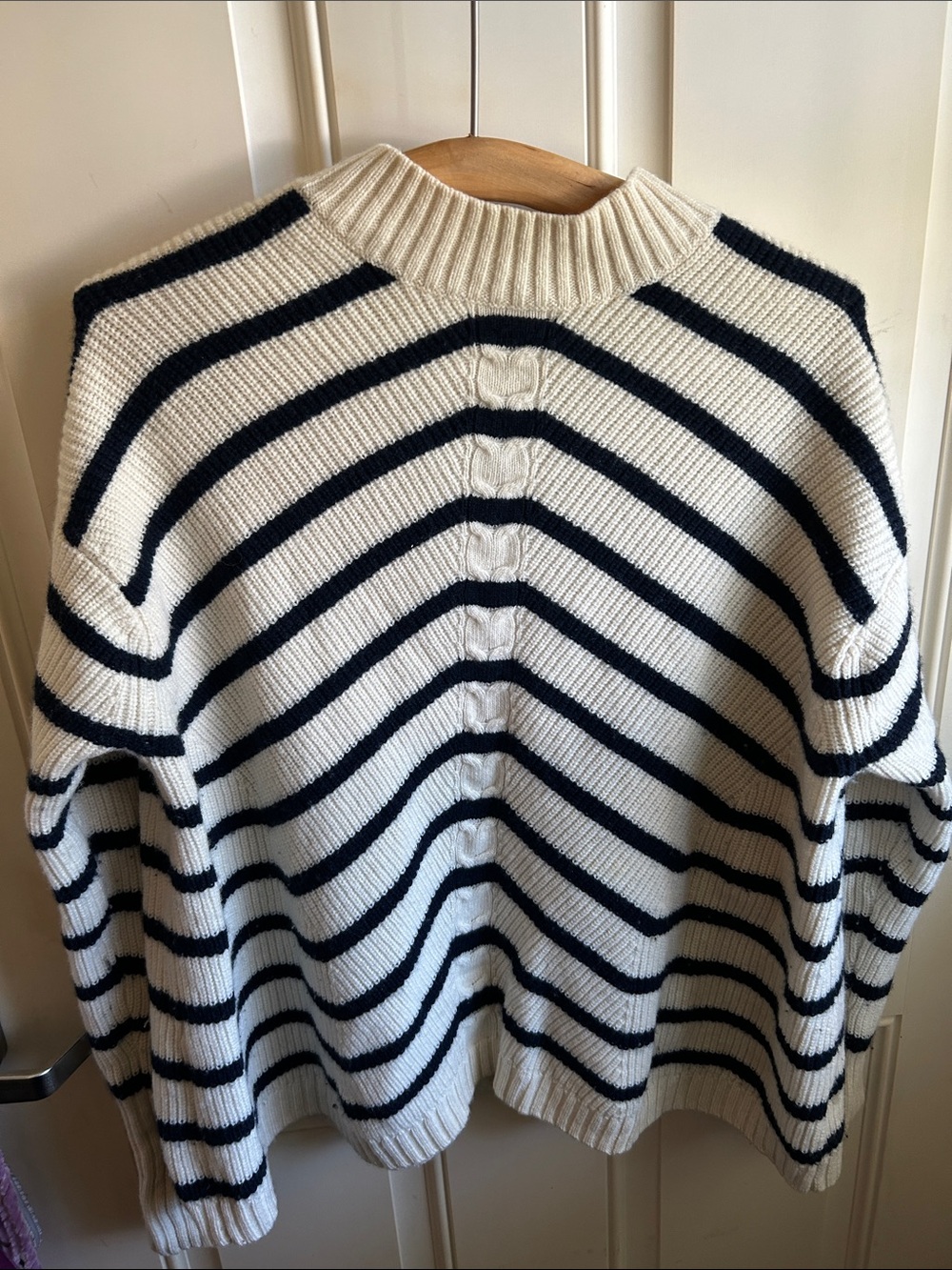 Vineyard Vines Cream & Navy Striped Ribbed Crewneck Sweater